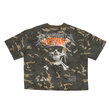 Load image into Gallery viewer, THE HEARTBREAK CITY ‘Fate of The Skulls’ Camo Cropped Oversized T-shirt (260GSM)