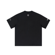 Load image into Gallery viewer, THE HEARTBREAK CITY ‘Fate of the Skull’ Loose T-Shirt (310GSM)
