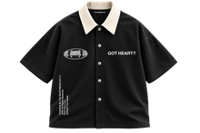 Load image into Gallery viewer, THE HEARTBREAK CITY 'GOT HEART?' BLACK BOXY SHORT SLEEVE SHIRT
