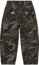 Load image into Gallery viewer, THE HEARTBREAK CITY MEN’S CAMO BARREL LEG CARGO PANTS
